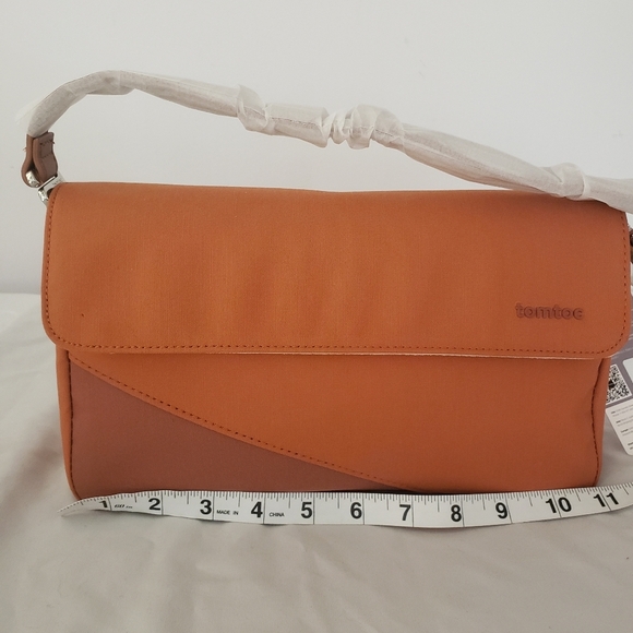 Tomtoc Versatile-A0203 Switch Daily Bag NWT - Picture 3 of 16